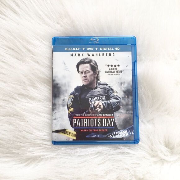 🔃Patriots Day Blue-Ray Disc & DVD - Picture 1 of 4